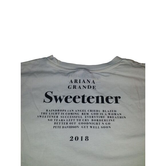 Ariana Grande Tshirt Women Sz M Graphic Print Divided Concert‎ Tour Pop Music - Picture 8 of 8